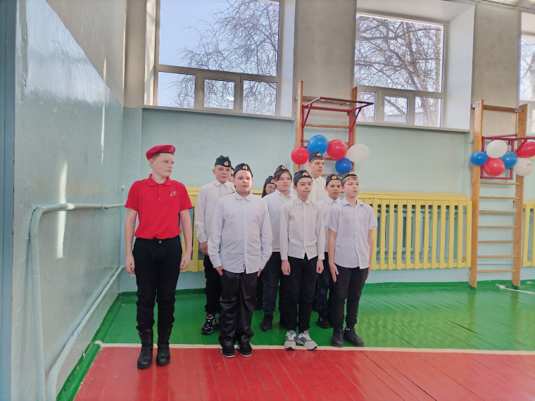 Смотр песни и строя.